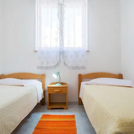 With Parking Space Rabac, Labin - 7621 Apartment *