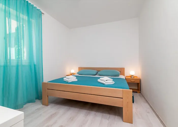 With Parking Space Rabac, Labin - 7621 *