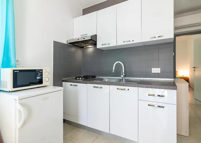 Daire With Parking Space Rabac, Labin - 7621